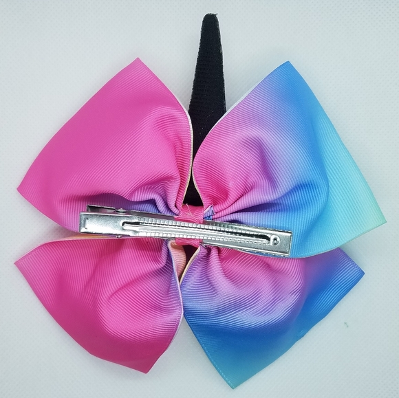 💛🧡💜Jumbo Unicorn Bows💛🧡💜 - Picture 2 of 4